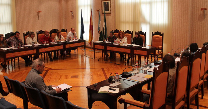 IU se posiciona en el Pleno en contra del Presupuesto para el ao 2017 del Ayuntamiento de Salobrea